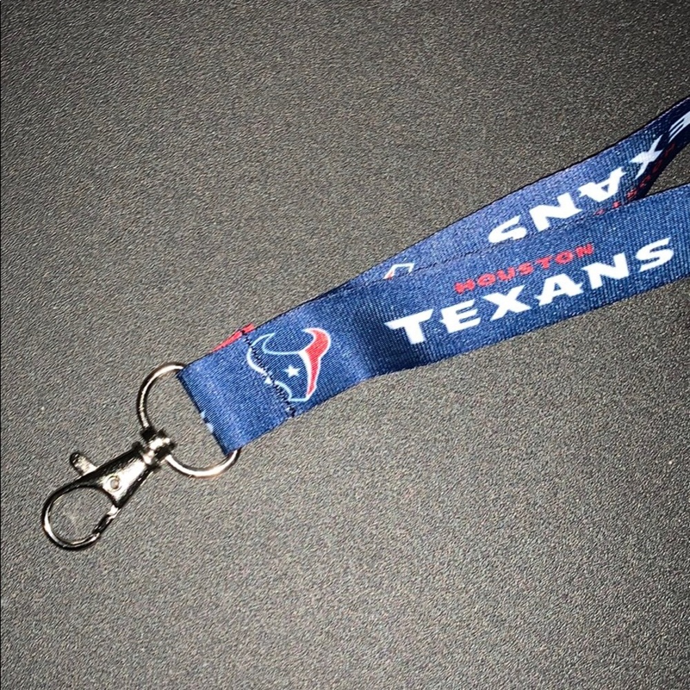 ✨5/$30 - Houston Texans Laniard 🏈 (2 for $5!!)
